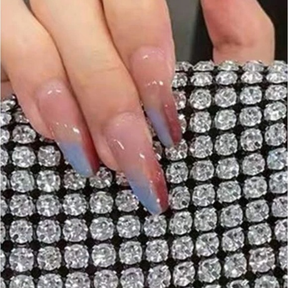 NIB Red & Blue 24pcs Long Coffin Fake Nail & 1 pc Nail File & 1 sheet Tape - Picture 6 of 7